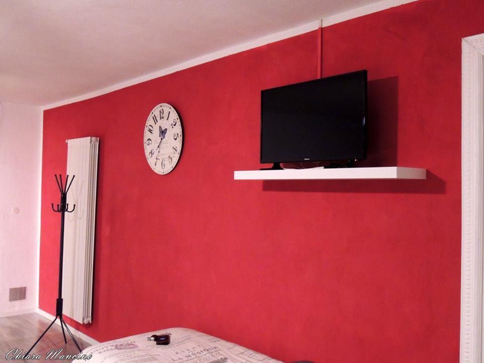 Отель La Casa Del Colonnello Верчелли Экстерьер фото